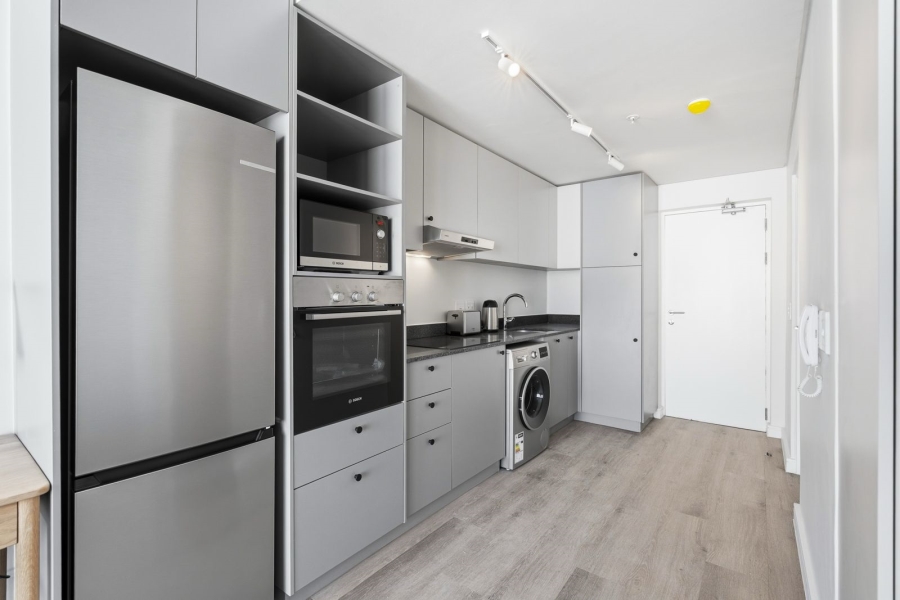 1 Bedroom Property for Sale in Paarden Eiland Western Cape